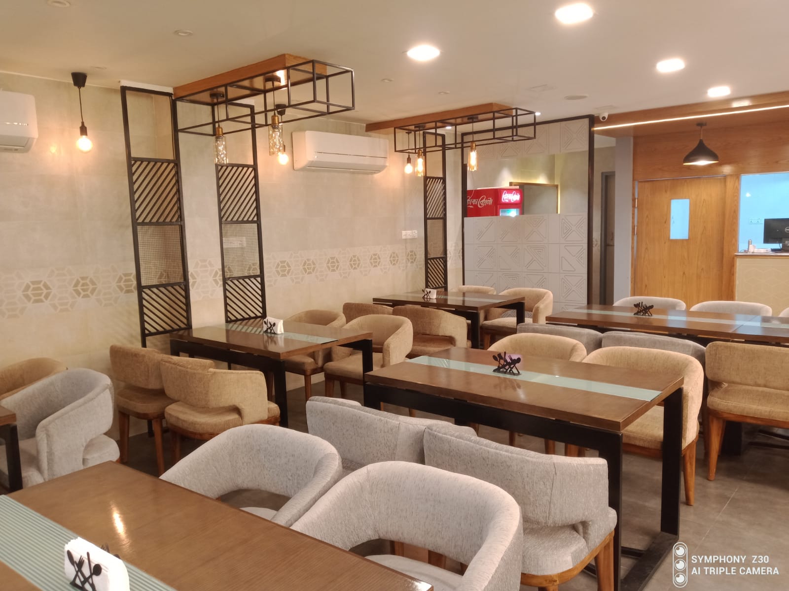 We Provide Customized Furniture for Your Office or Home.
